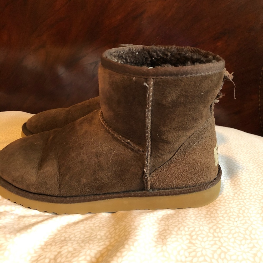 Chocolate uggs - Picture 2 of 4
